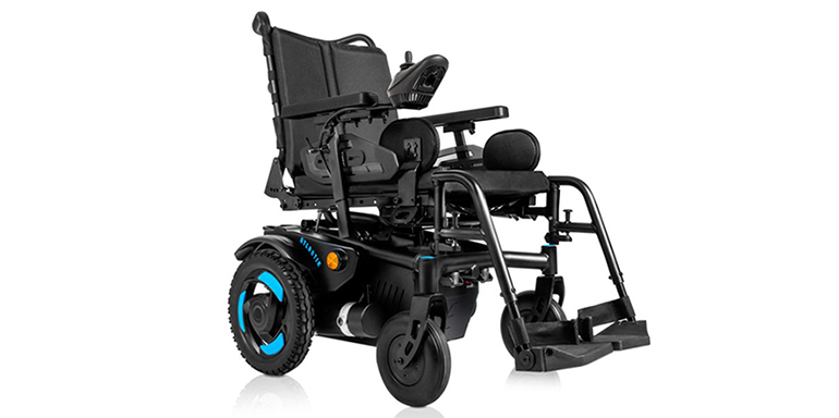 Nueva silla de ruedas eléctrica compacta para mejorar la movilidad en espacios reducido