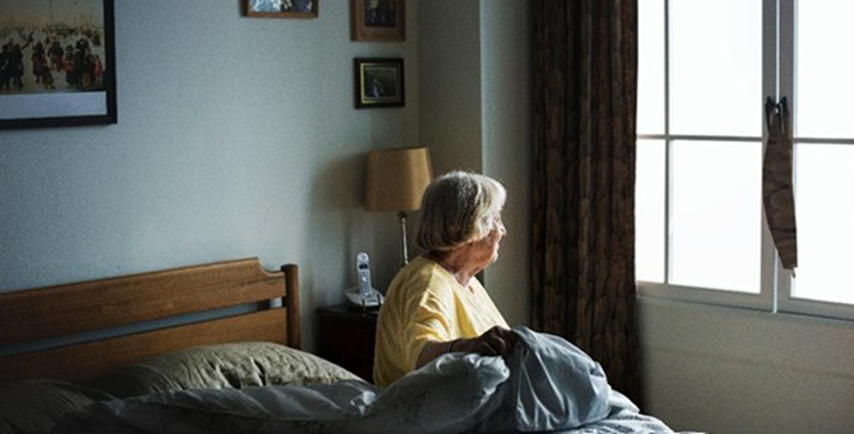 El cuidado en casa gana protagonismo: el 87% de los mayores quiere envejecer en su hogar