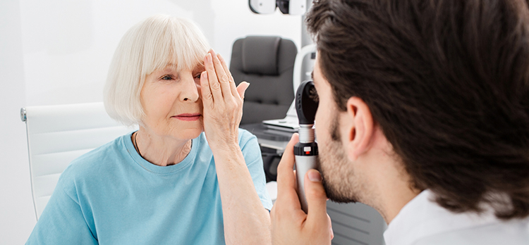 Cataratas, una de las causas más comunes de pérdida de visión en mayores de 60 años