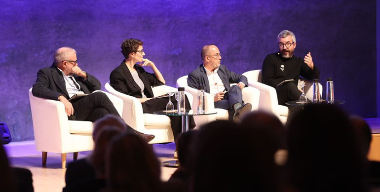 Sanidad y Derechos Sociales destacan en el Congreso de Edad&Vida la coordinación sociosanitaria como clave del cuidado centrado en las personas