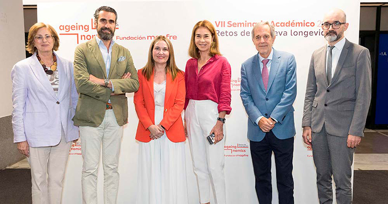 Investigadores alertan de los retos sanitarios y sociales de una población cada vez más longeva