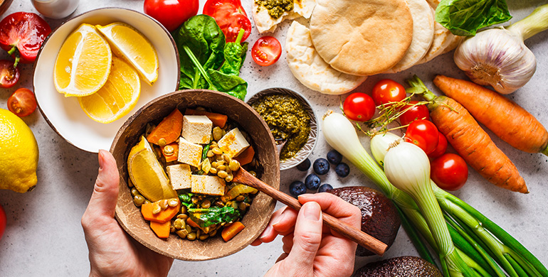 Los 10 alimentos antiedad que ayudan a frenar el envejecimiento