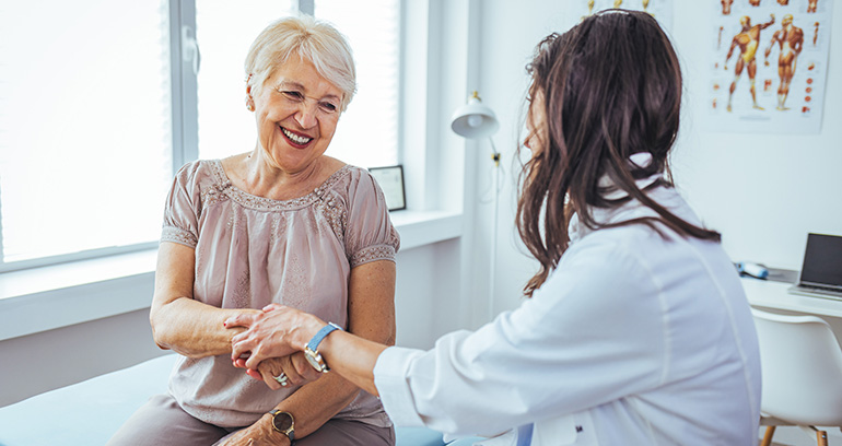 PMP y POP reclaman una garantía real de los derechos sanitarios y sociales de los pacientes más vulnerables