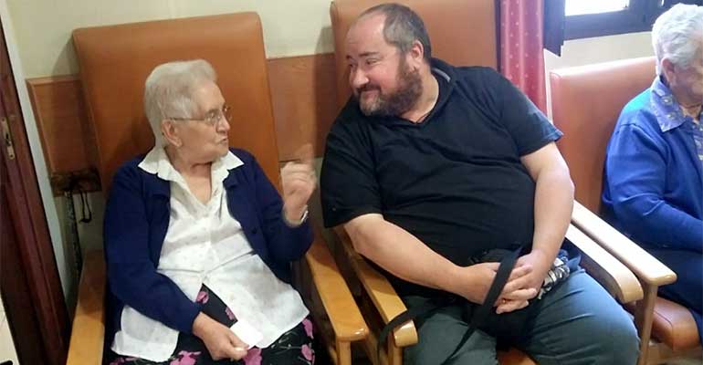 Lares, contra el edadismo