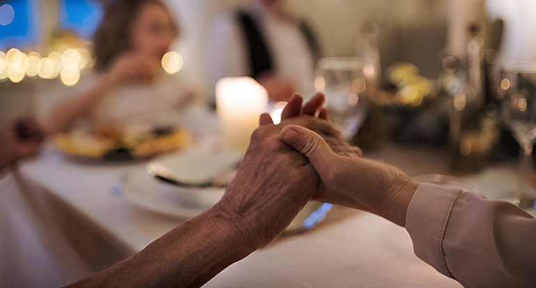 Cinco consejos para unas Navidades seguras y tranquilas para personas con Alzheimer