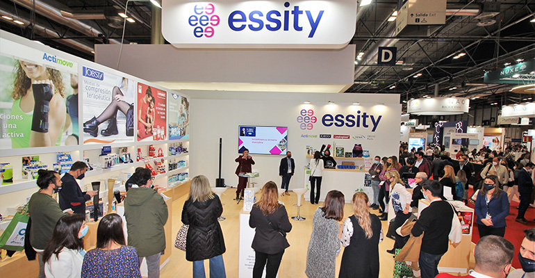 Essity presenta en Infarma sus novedades en terapia de compresión, incontinencia urinaria, apósitos y soportes ortopédicos