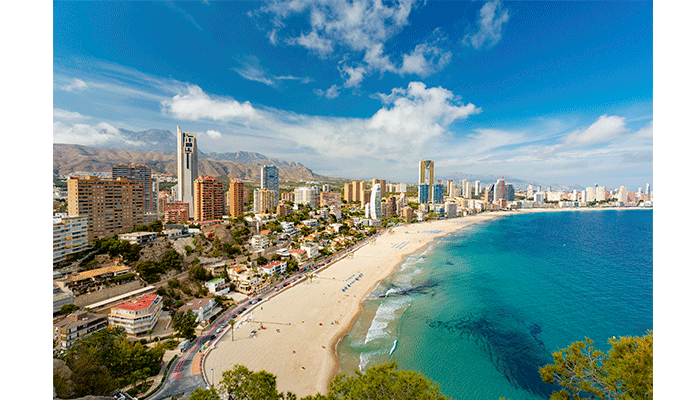 Benidorm acoge un programa de turismo para personas sordas accesible en lengua de signos