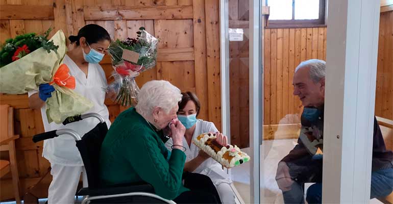 Lares, decisivo en la flexibilización de las visitas a familiares en residencias de mayores 
